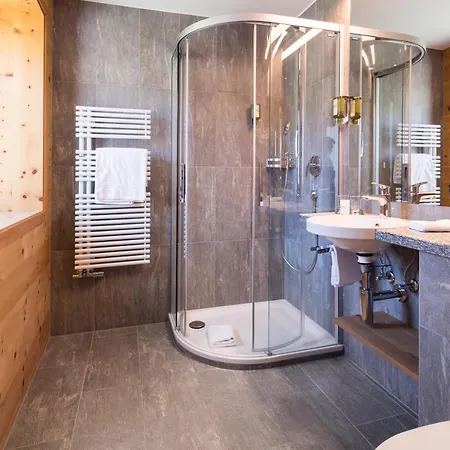 Riffelhaus 1853 Otel 4*