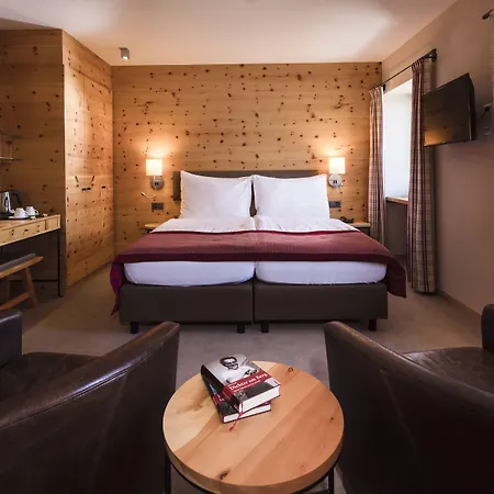 فندق Riffelhaus 1853 زيرمات
