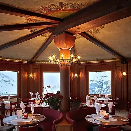 Riffelhaus 1853 4* Zermatt