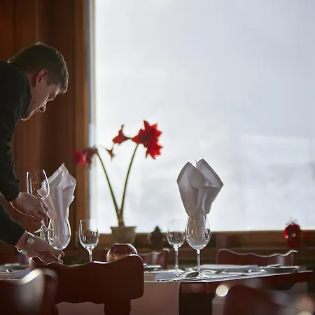 Riffelhaus 1853 4* Zermatt