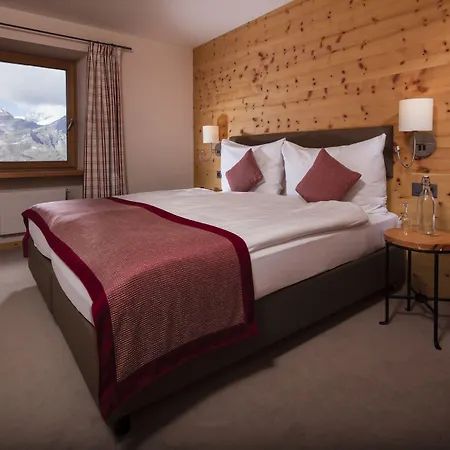 Otel Riffelhaus 1853 4*